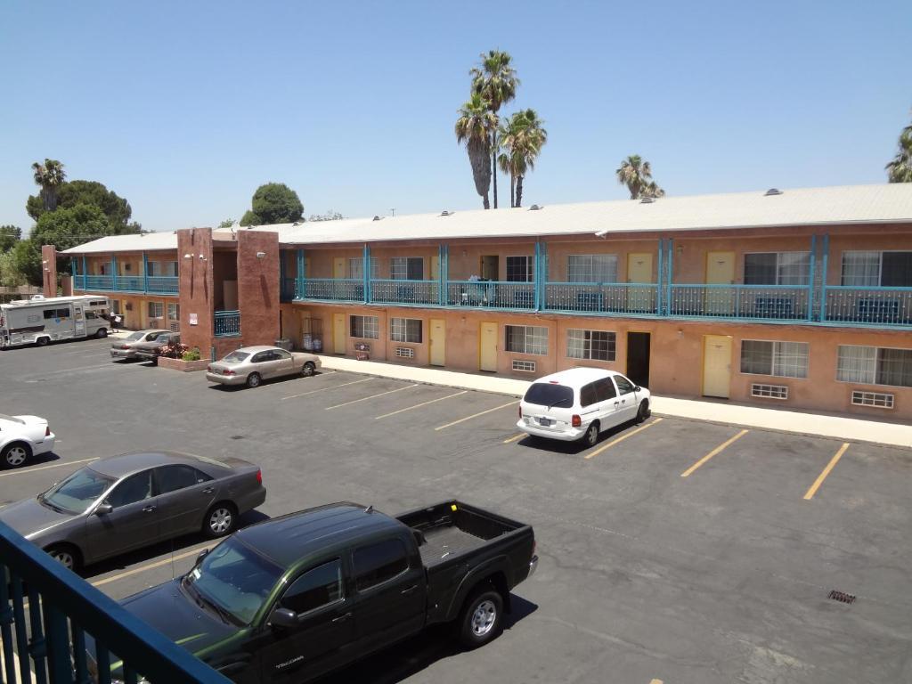 Budget Inn San Fernando Exterior photo